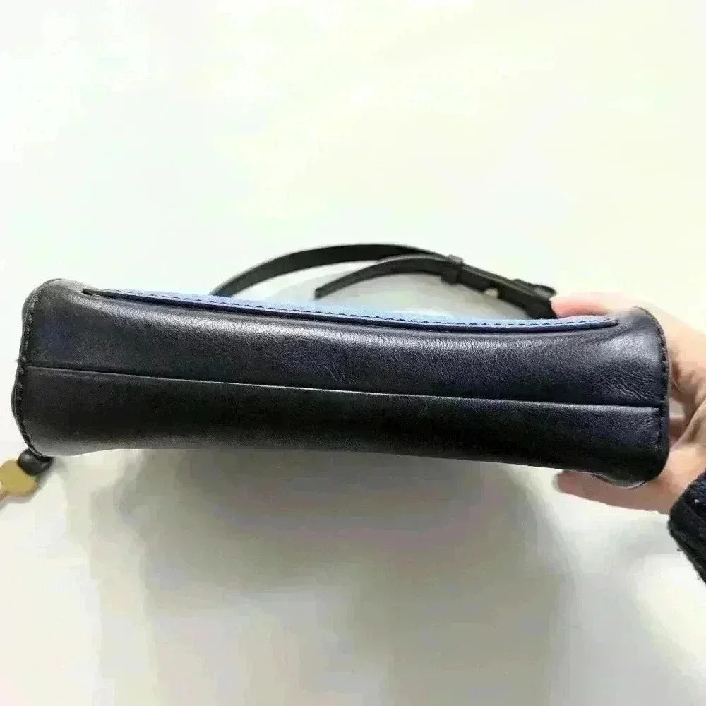 Fossil Chelsea Navy Rainbow Striped Leather Crossbody Bag Purse.